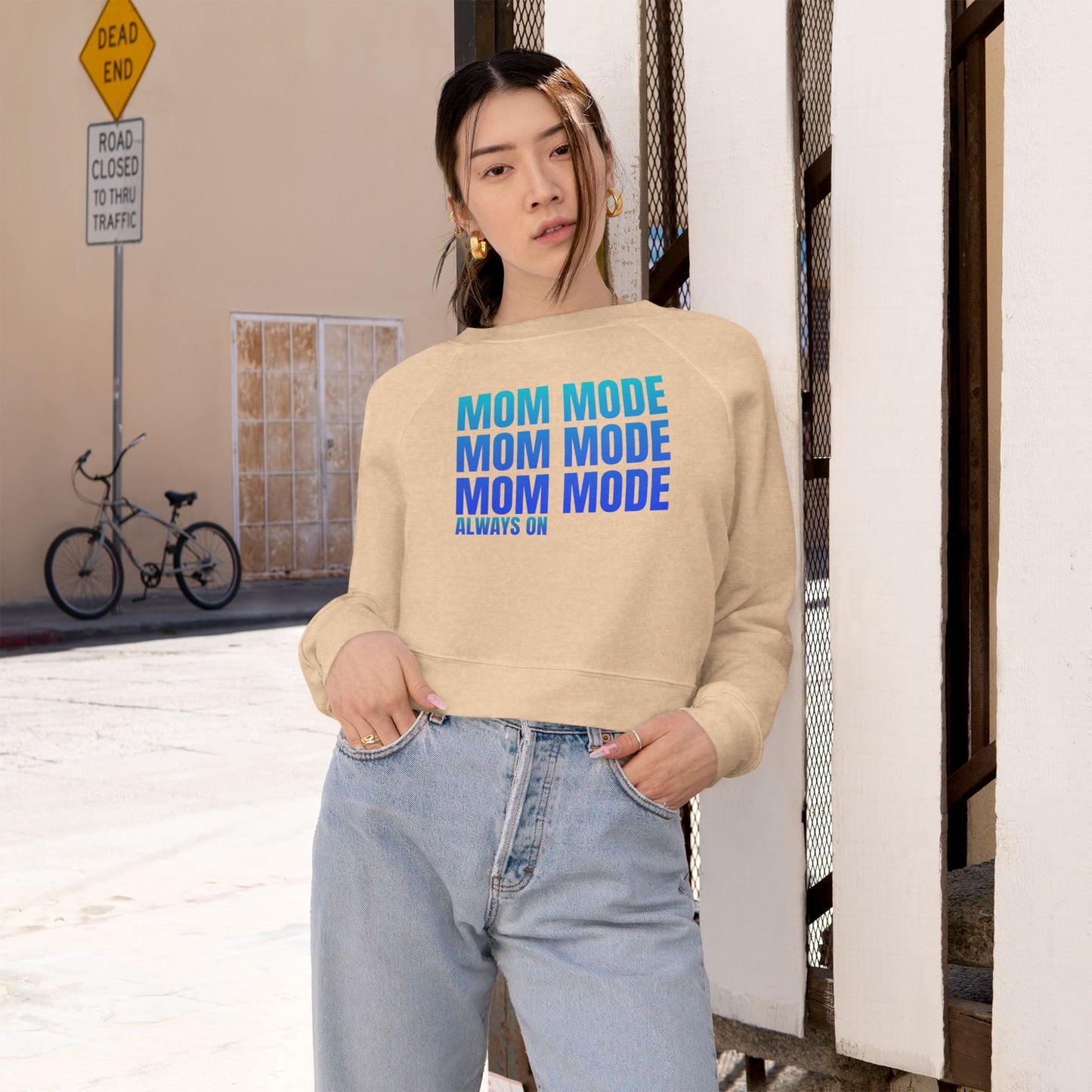 Mom Mode, Always On - Cropped Pullover